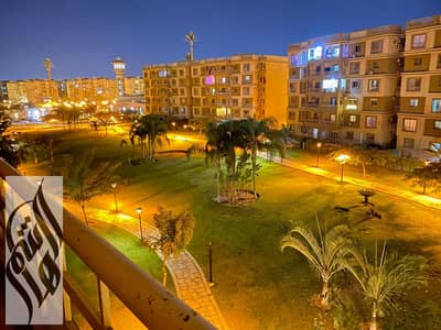 شقة 131م للبيع في مدينتي B6 بتشطيب Ultra Super Lux وفيو وايد جاردن مباشرة أمام الخدمات