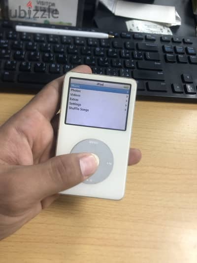 Apple iPod classic 30G 5th Generation