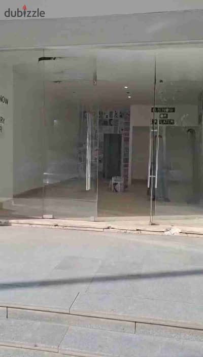 Commercial shop for rent near the Virgin Mary Church with new finishing and bathroom