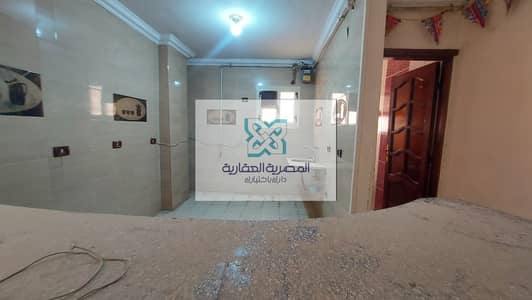 شقه للايجار  المعراج السفلى  عمارت الشمس  بالقرب من  الخدمات والمدارس دور 2