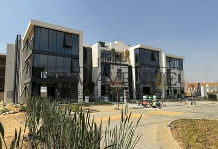 Standalone with private entrance prime location at New Cairo