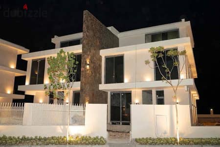 Ready-to-move chalet, fully finished, first row on the sea, fully furnished. Pay for one year, and the rental income covers the remaining years Located in the North Coast, El Alamein