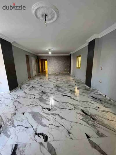 For rent: A distinctive apartment in Neighborhood 11 – Fourth Quarter, Al-Bustan Street, between Entrance 4 and Entrance 5. Apartment area: 200 meters. Private garden: 150 meters. Elevated ground floor. Distribution: • 4 bedrooms • 2 bathrooms • Large kitchen • Reception 3 pieces • 150 meter wide garden. Monthly rent: 19,000 EGP.