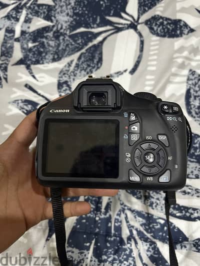 Canon 1100D بحالة زيرو