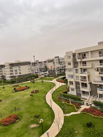 Apartment for Sale Cash 140 sqm in Madinaty B10 – Wide Garden View & Prime Location