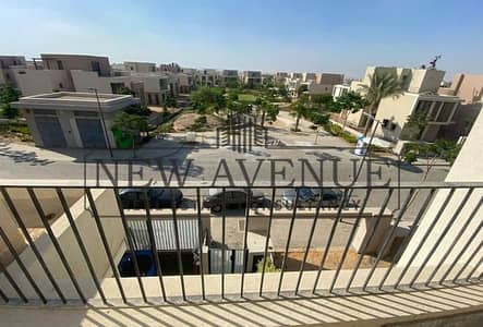 احسن موقع فيلا و اقل سعر فى سوديك ايست هليوبولس الجديده ٣ غرف ١ مستر + غرفة ناني سعر قابل للتفاوض