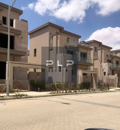 توين هاوس ريسيل جاهز و متشطب للبيع فى لا فيستا سيتي العاصمة الادارية La Vista City New Capital قابلة للتفاوض توين هاوس ريسيل جاهز و متشطب للبيع فى لا فيستا سيتي العاصمة الادارية La Vista City New Capital قابلة للتفاوض