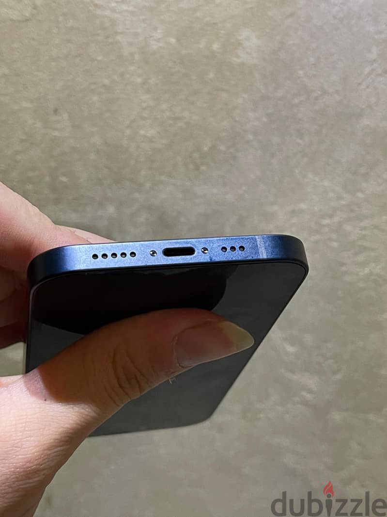 IPhone 13 4