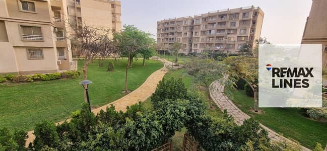 Apartment for sale in Madinty B6, immediate delivery, open view, very distinctive location, steps from South Park and the Strip Mall, all financial obligations settled.