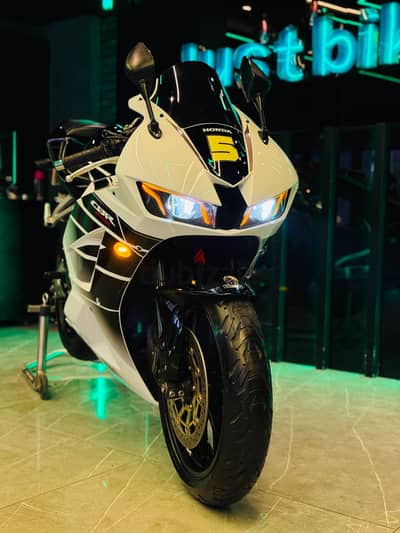2016 Honda cbr600rr