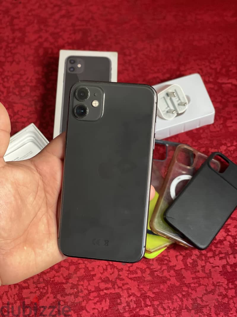 iPhone 11 4
