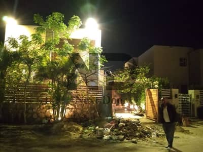 فيلا مع حمام سباحة خاص بحري للبيع في هاسيندا باي – مطله علي الجولف