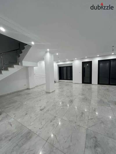 فيلا تاون هاوس للايجار كورتيارد سوديك بيفرلي هيلز – الشيخ زايد Villa Townhouse For Rent Compound Courtyard Sodic Beverly Hills El Sheikh Zayed