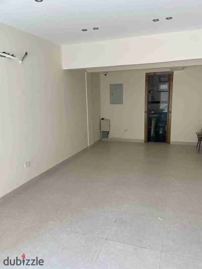 Store for rent in a mall in Al-Rehab