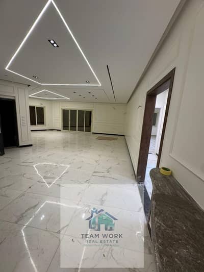 للإيجار: شقة "أول سكن" فاخرة بمساحة 250م - الحي التاسع زايد سكني او اداريFor rent: Luxury "first occupancy" apartment of 250m² - 9th District, Zayed