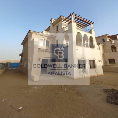 اكبر مساحة استاندلون استلام فوري للبيع بلوكيشن مميز صف اعلي للبيع في سيتي جيت القاهرة الجديدة