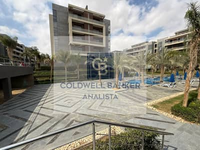شقة للبيع في باتيو أورو بسعر أقل من السوق جاهزة للاستلام موقع مميزنصف تشطيب في القاهره الجديده التجمع الخامس