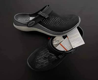 crocs