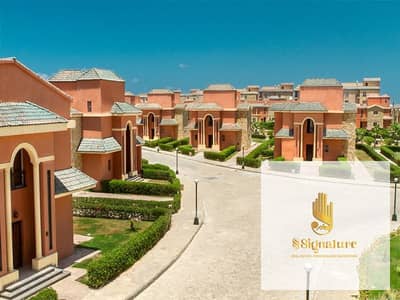 Ground floor chalet with garden for sale, immediate delivery in Blumar North Coast