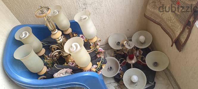 عدد ٣ نجفات للبيع