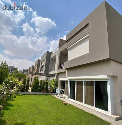 عالمفتاح إستلم توين هاوس بفيو لاند سكيب واسع فى إيتابا بجانب الربوة والنادى الأهلى Etapa City Edge