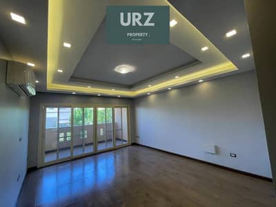 Villa for sale on the Suez Road opposite Madinaty with a front sea view overlooking green spaces minutes from Mountain View Hyde Park Sodic