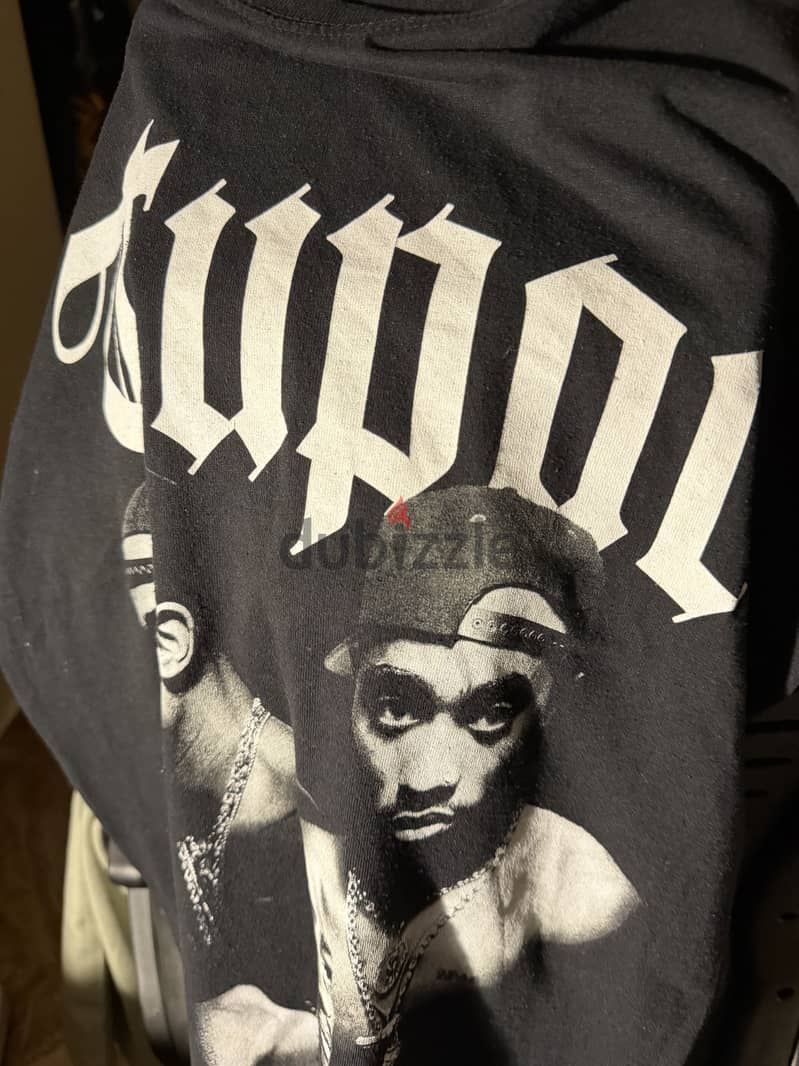 Pull and bear Tupac 1