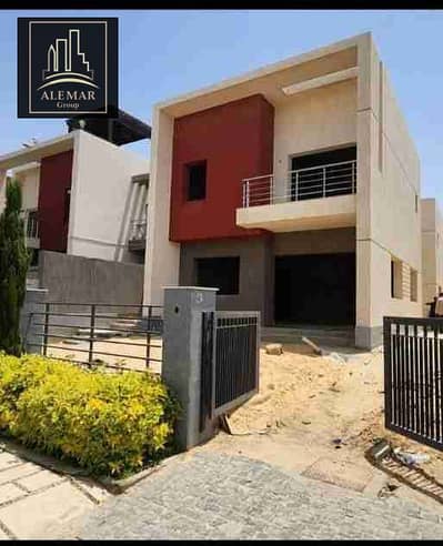 فيلا للبيع في مدينتي نموذج i مودرن بدون تشطيب مجموعة 21 بسعر لقطة