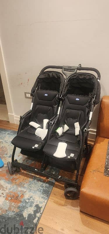 twin stroller