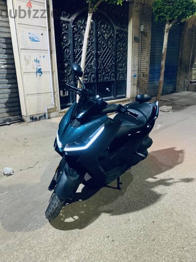 اسكوتر zontes 150d 2025 مترخص