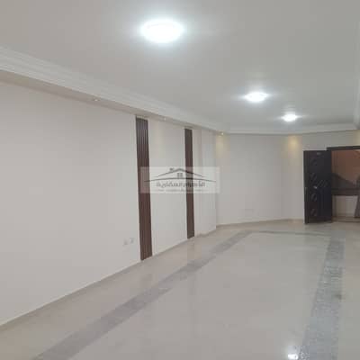 Office space for rent, 200 sq m, Nasr City, Zakir Al-Hussein Main Street, next to McDonald's
