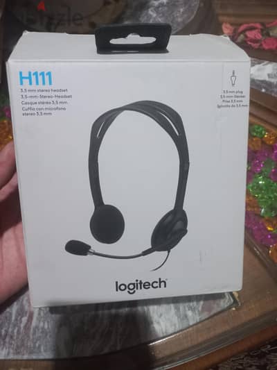 سماعات Logitech  لكول سنتر