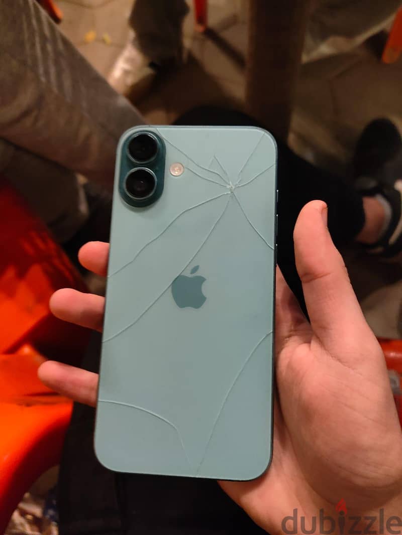 iPhone 16 plus 1