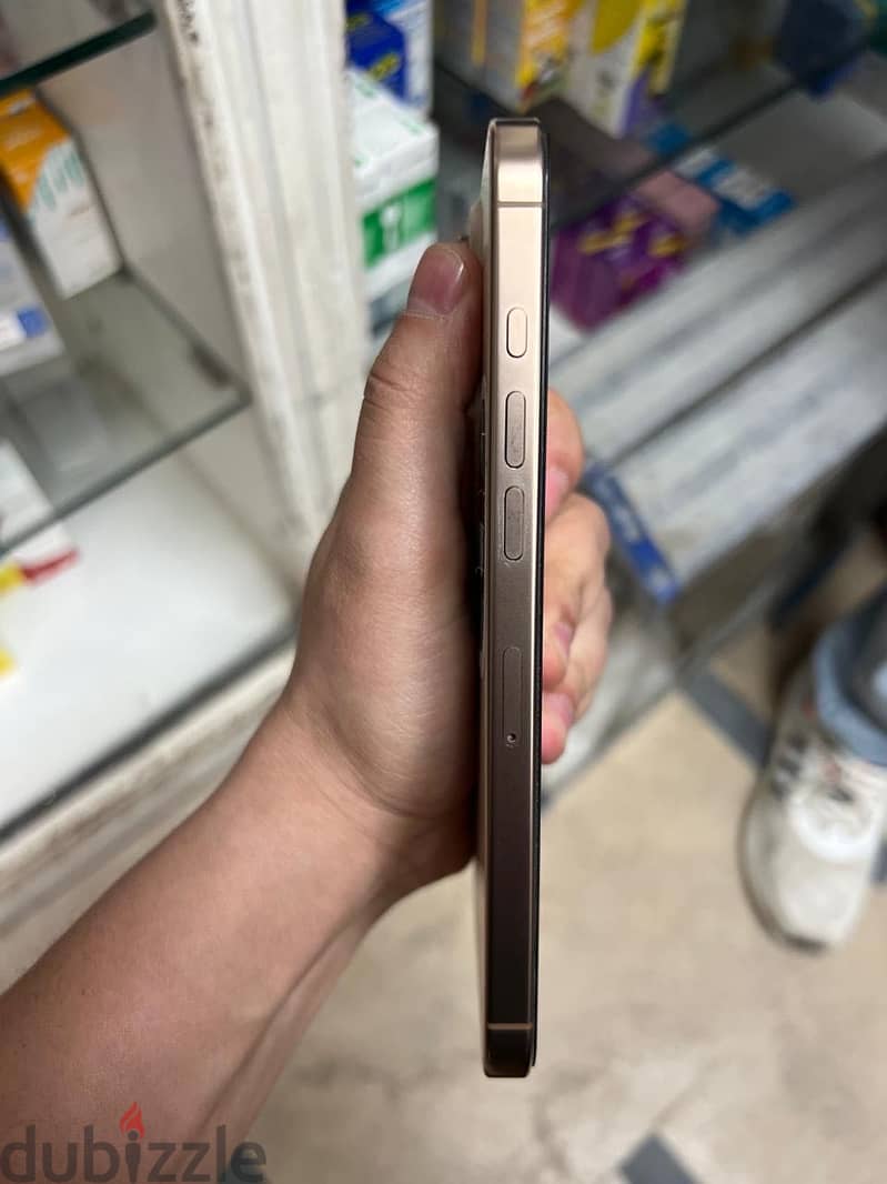 Iphone 16 pro max 2