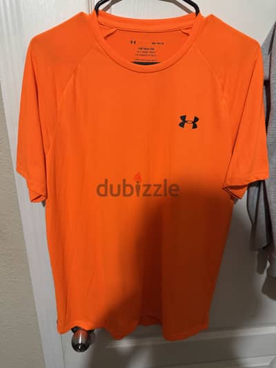 Original Medium Under Armour T-shirt