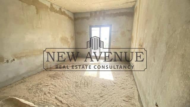Standalone Villa ready to move prime location at city gate