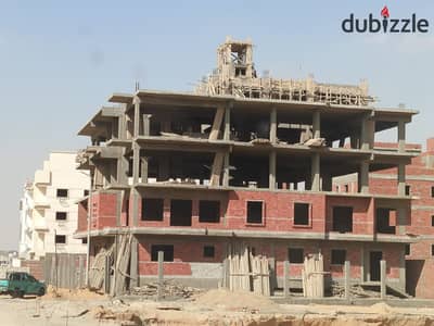 186m panoramic apartment on a 32m wide street next to the monorail, Bin Zayed Axis, and the New Administrative Capital. Installments over 48 months