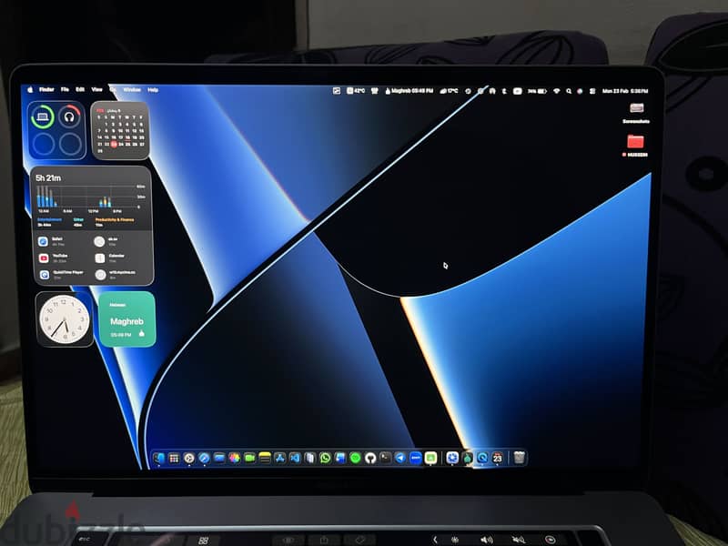 MacBook Pro 2019 16 inch 3