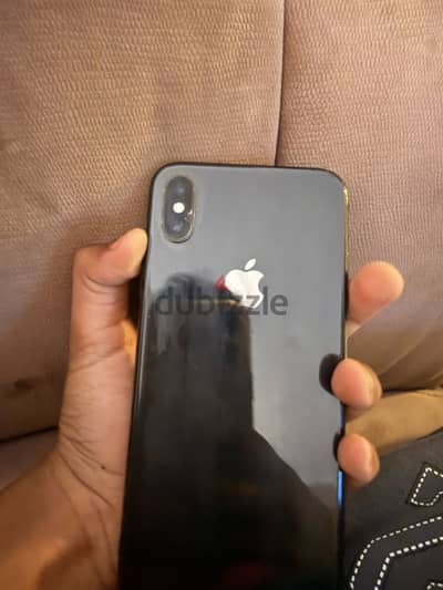 Used iPhone a tiny crack on camera battery 100%