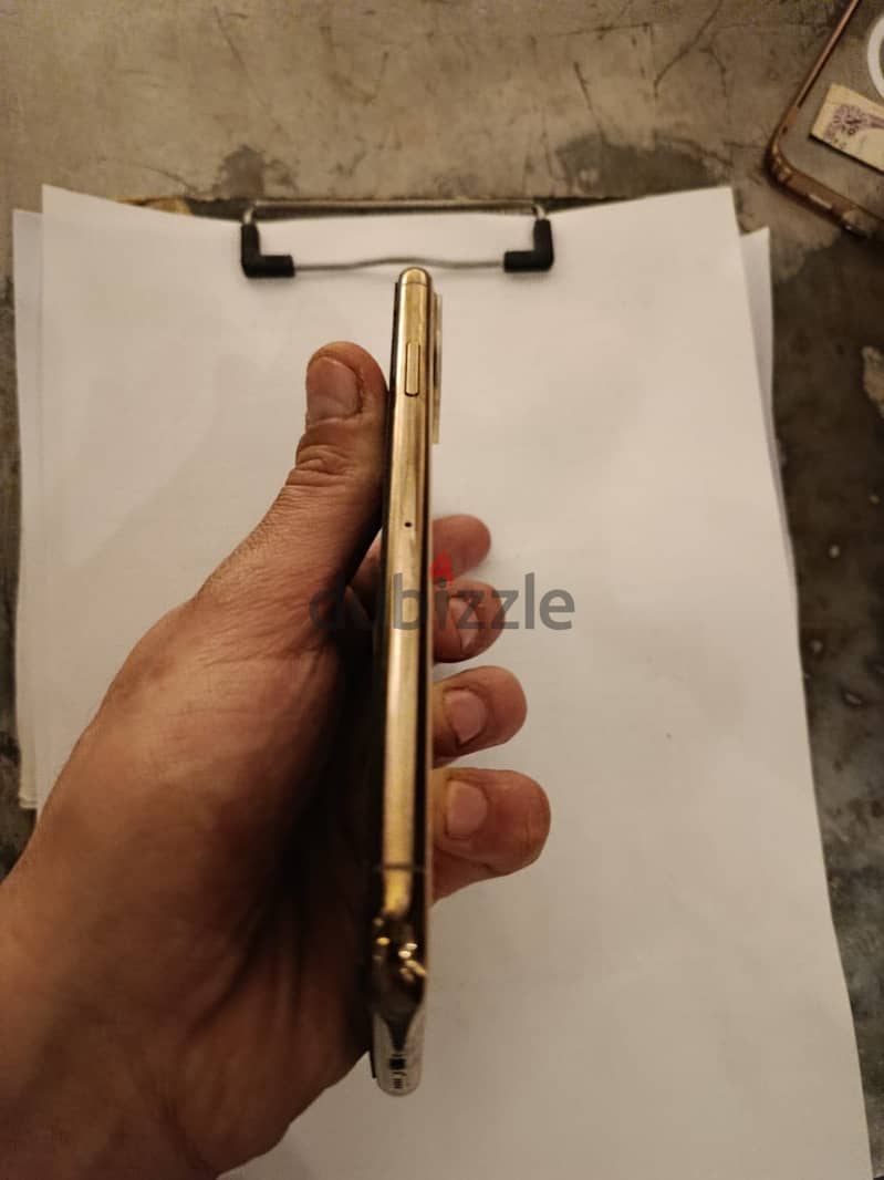 APPLE IPHONE  11pro max 2