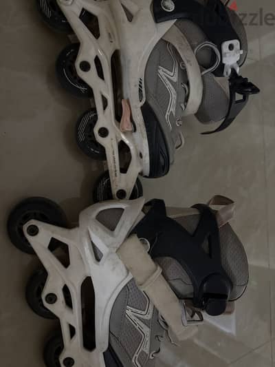 Oxelo skating أوكسير باتينا