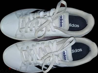 كوتش أديداس أصلي مقاس 41.5 بحالة كسر الزيرو Adidas Grand Court