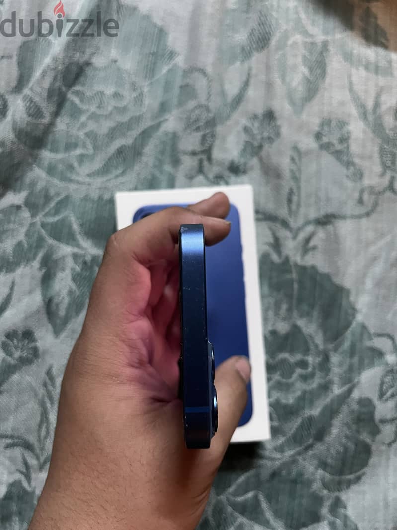 ايفون 13 5