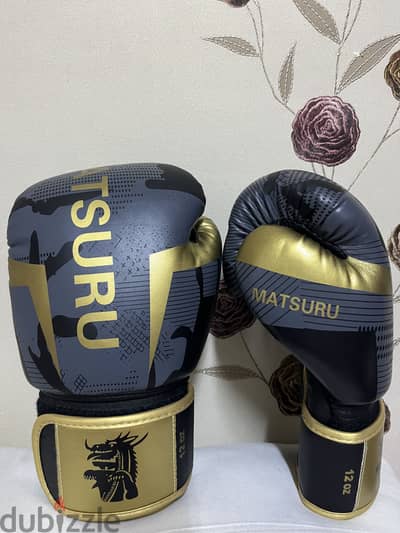 Matsuru gloves جلافز بوكسينغ مقاس 12