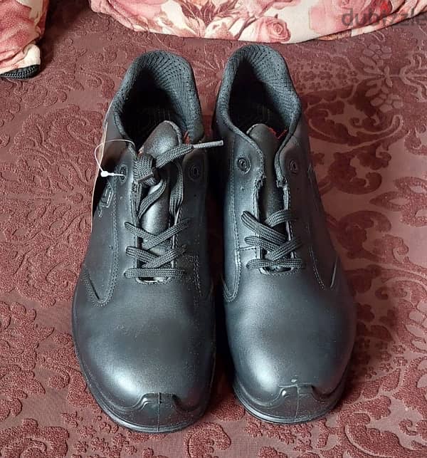 sedty shose 1