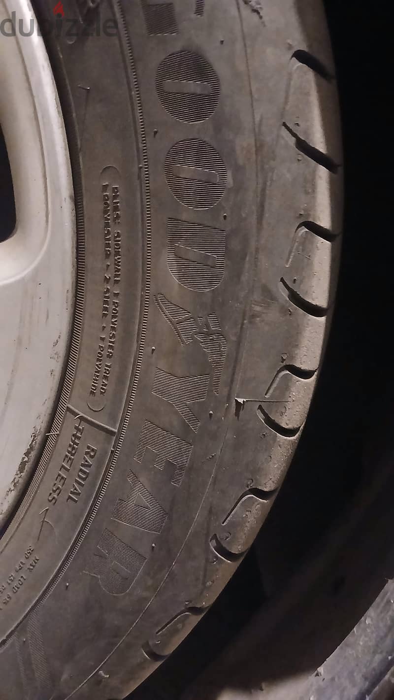 performance grip 4