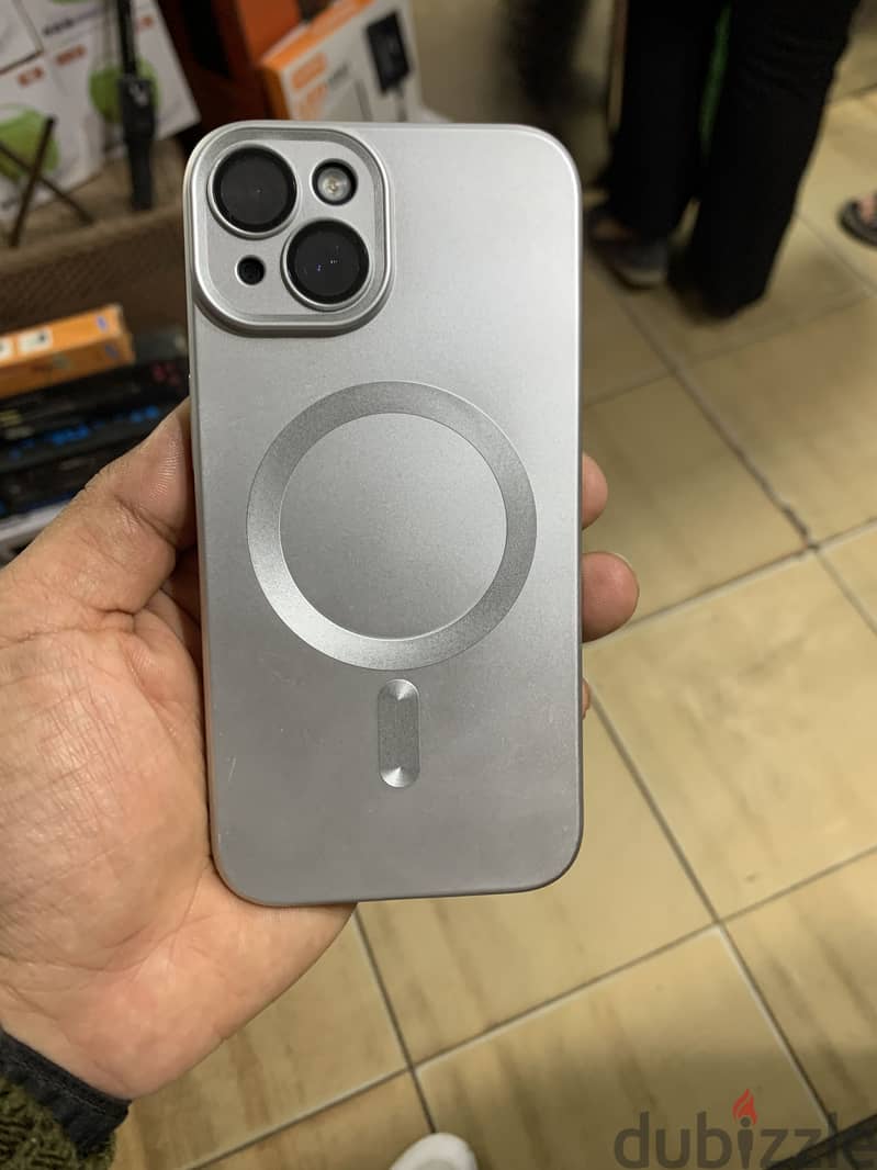 iPhone 14 4