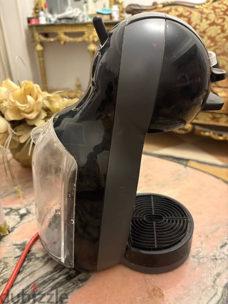 Nescafe dolce gusto coffee machine 2