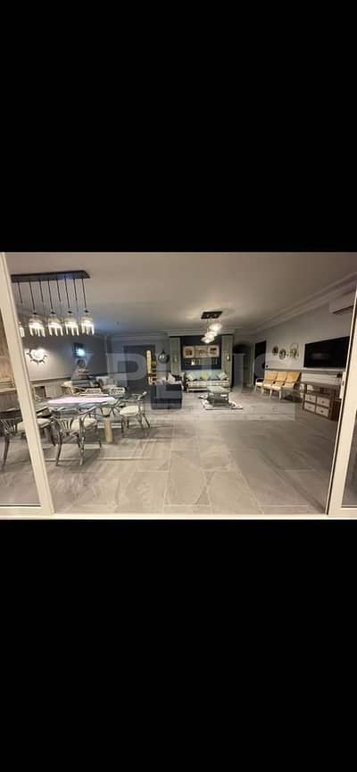 Ground chalet with private pool furnished seashell