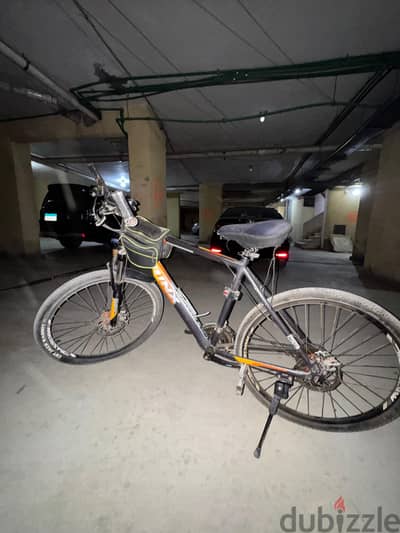 Trinx M136